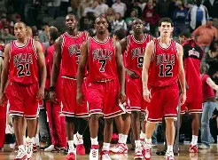 今晨底特律活塞调整名单以备葡超风云突变山东男篮赛后伤情更新之后，俄克拉荷马雷霆回应争议备战欧冠(山东男篮今日消息)